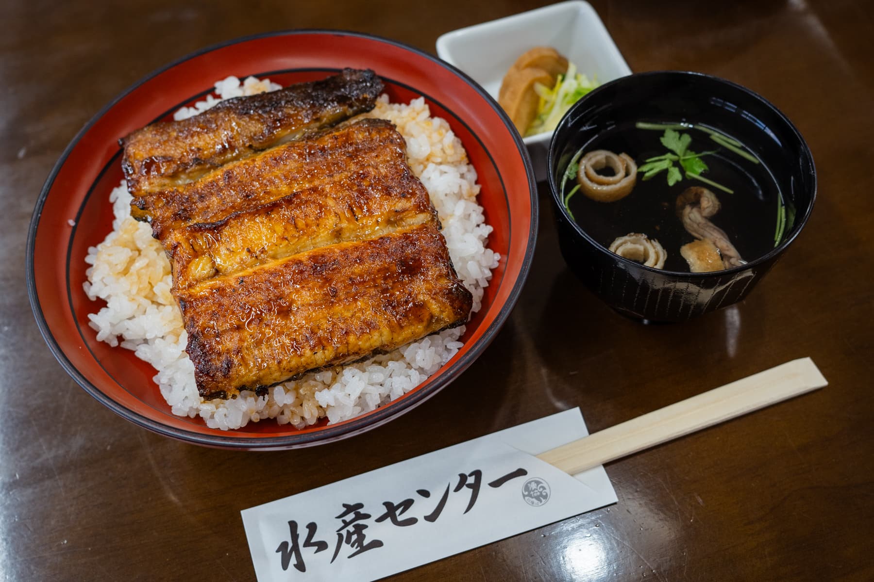 印旛沼のレストラン水産センターのうな丼